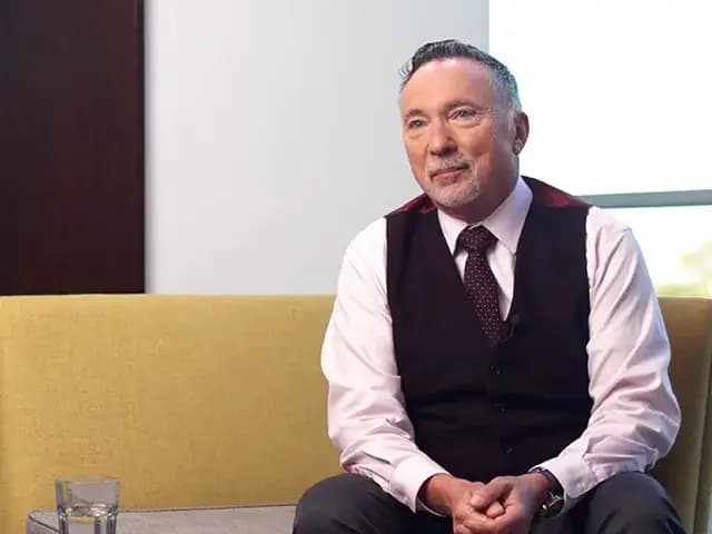 Dr. Roberto Rey